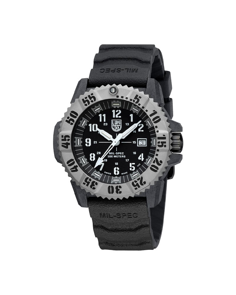 Luminox Mil-Spec 3350 herreklokke med to remmer (46mm)