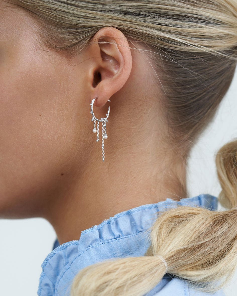 byBiehl Jungle Ivy Hoop ørering i sølv med perle999