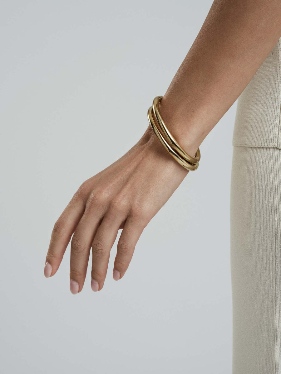 Aura Bold Gold Bangle - Large