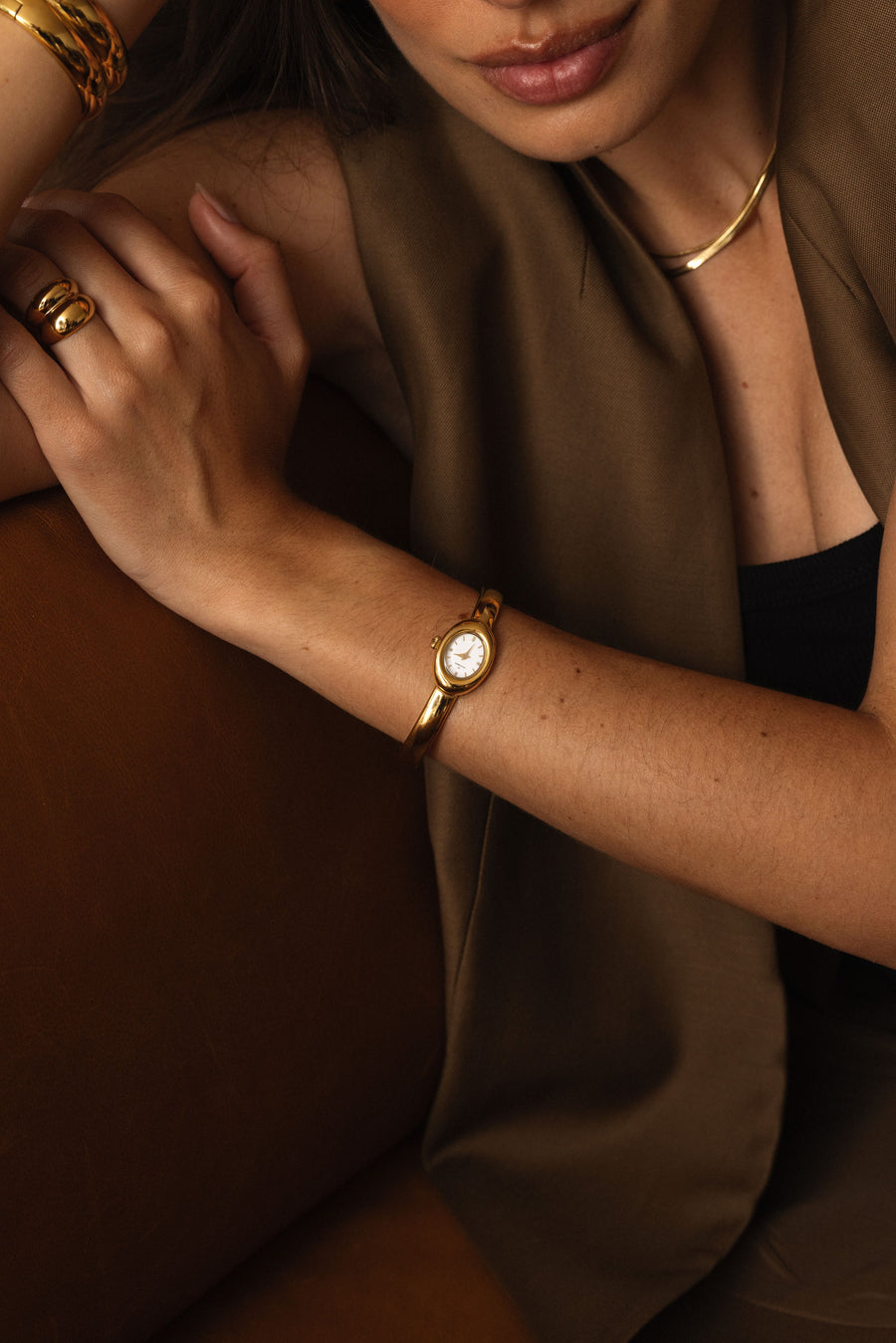 Belle Oval Petite Bangle Watch Gullfarget stål / Hvit / Small