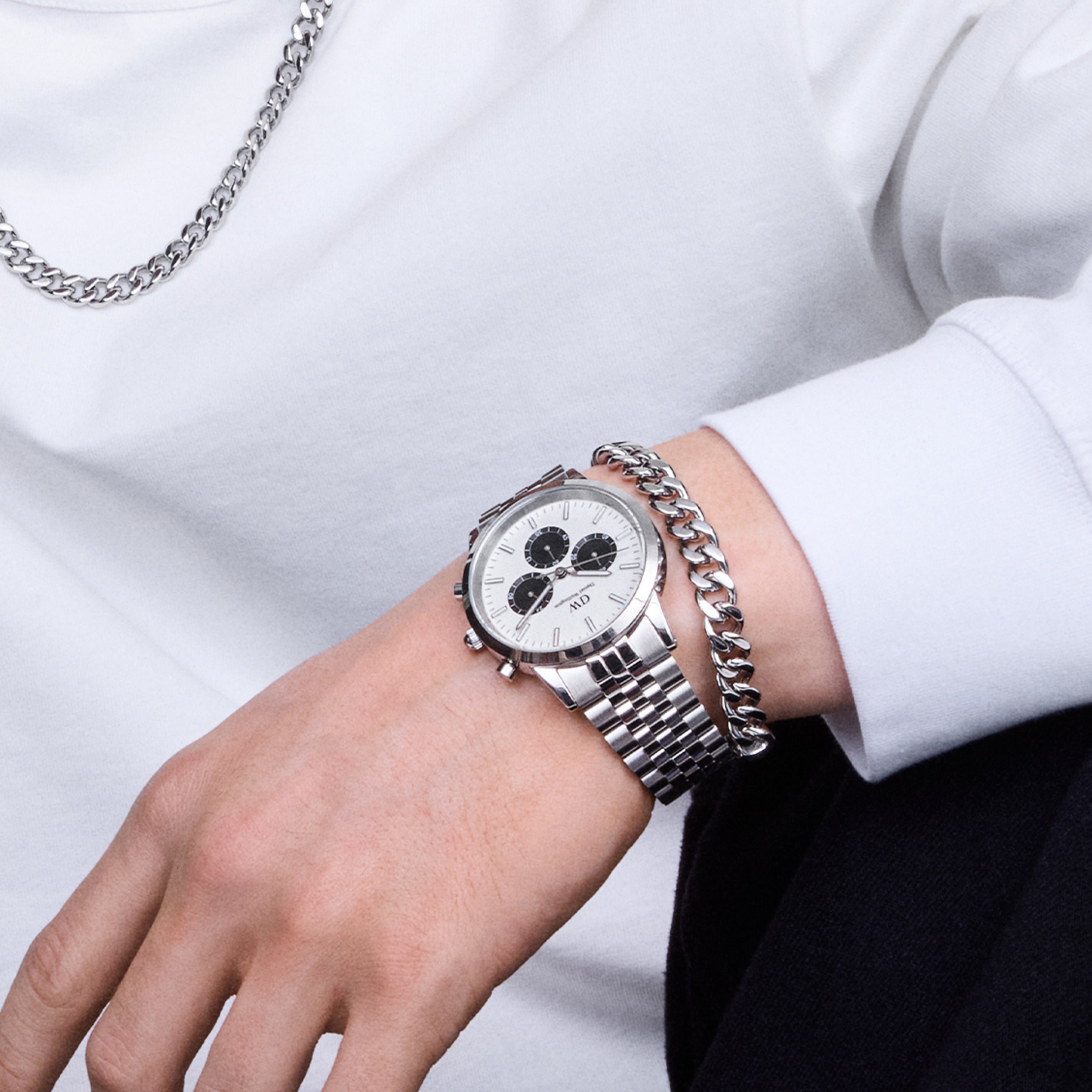 DW Iconic 42 Chronograph Arch 5-Link Stål / Off-white 42mm
