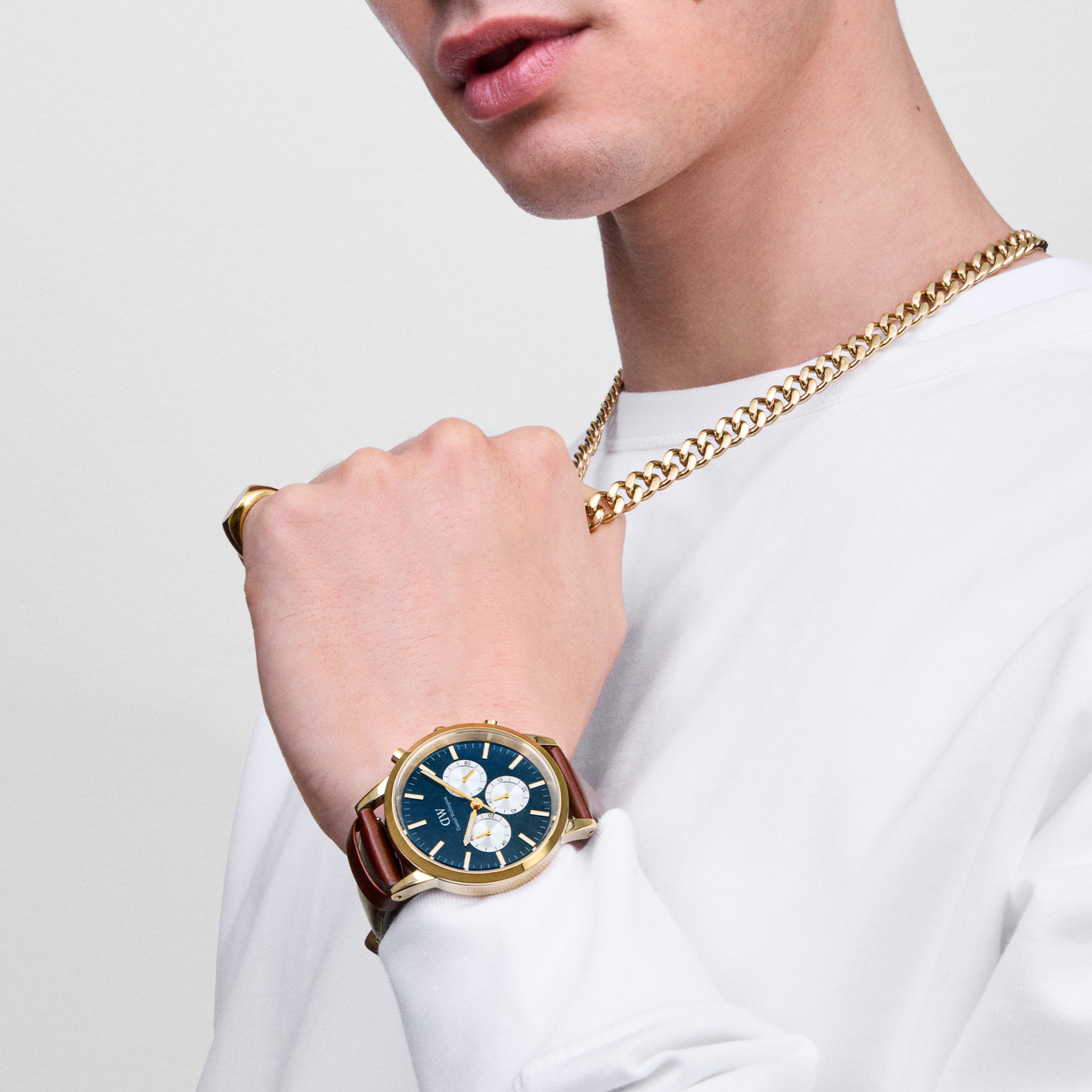 DW Iconic 42 Chronograph Brun / Blå 42mm
