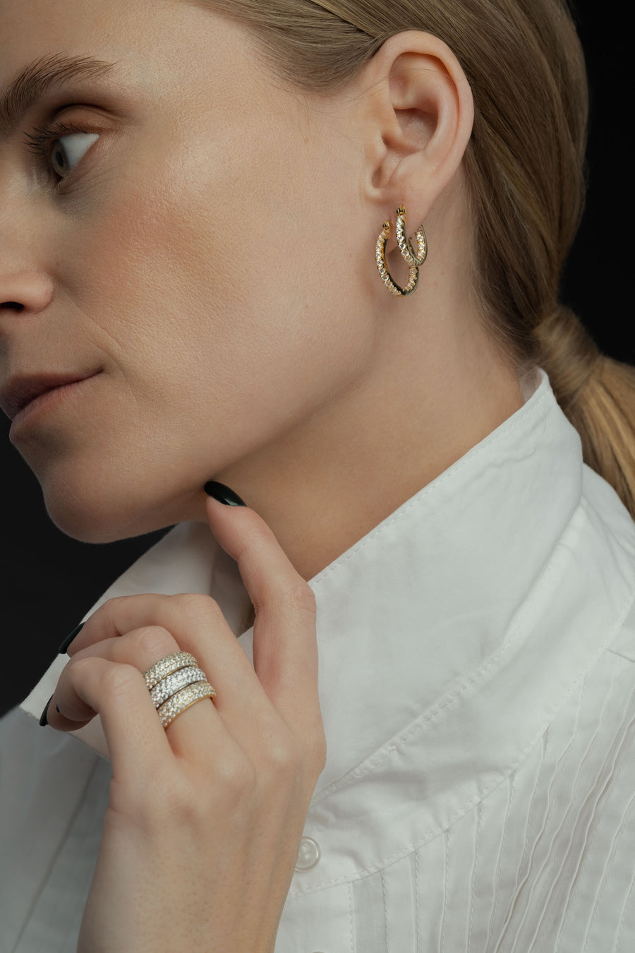 Lunar Earrings Gold / White Medium