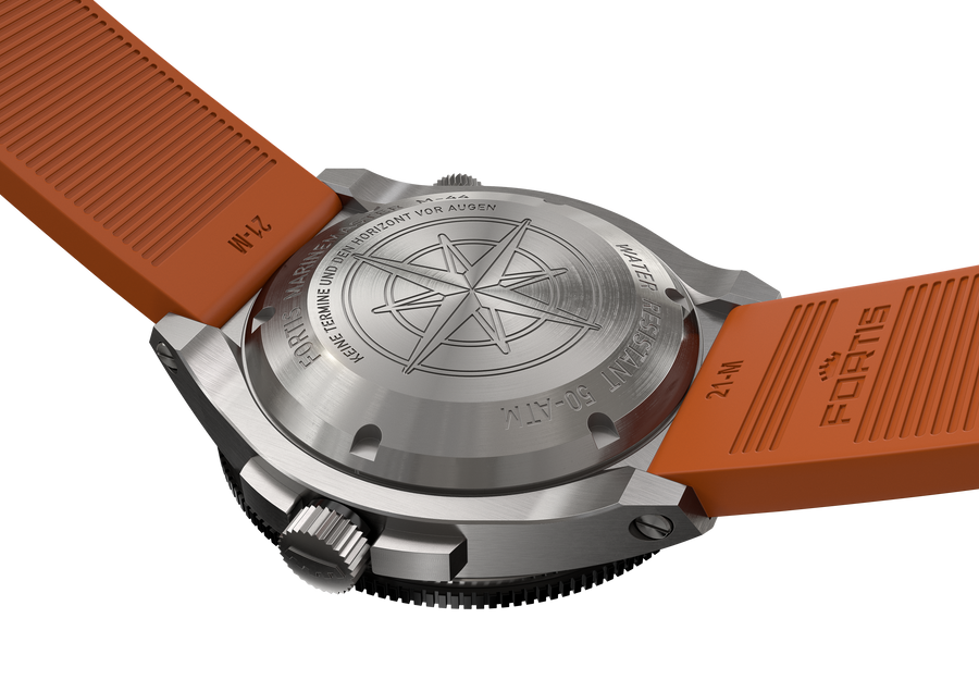 Marinemaster M-44 Amb. Orange 44mm