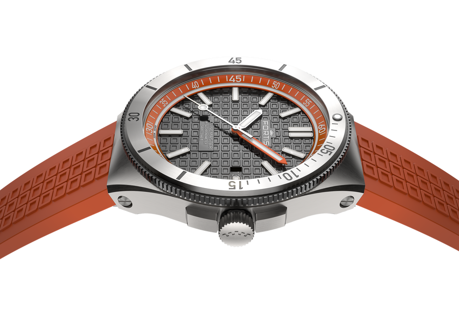 Marinemaster M-44 Amb. Orange 44mm
