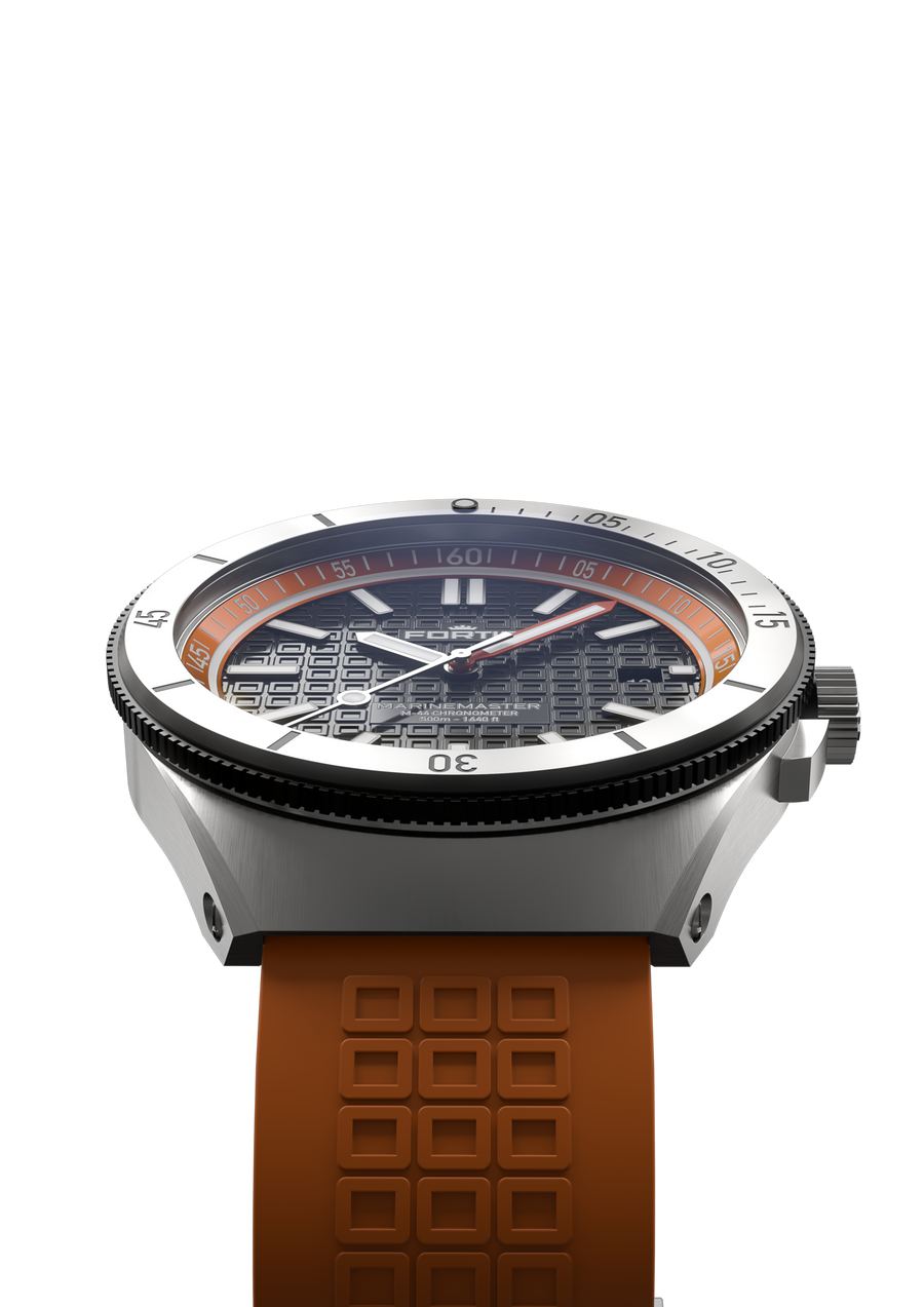 Marinemaster M-44 Amb. Orange 44mm