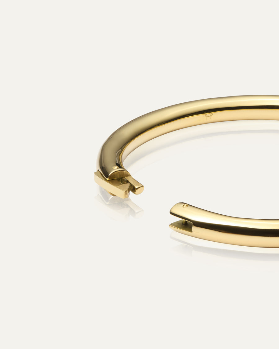 Aura Bold Gold Bangle - Large
