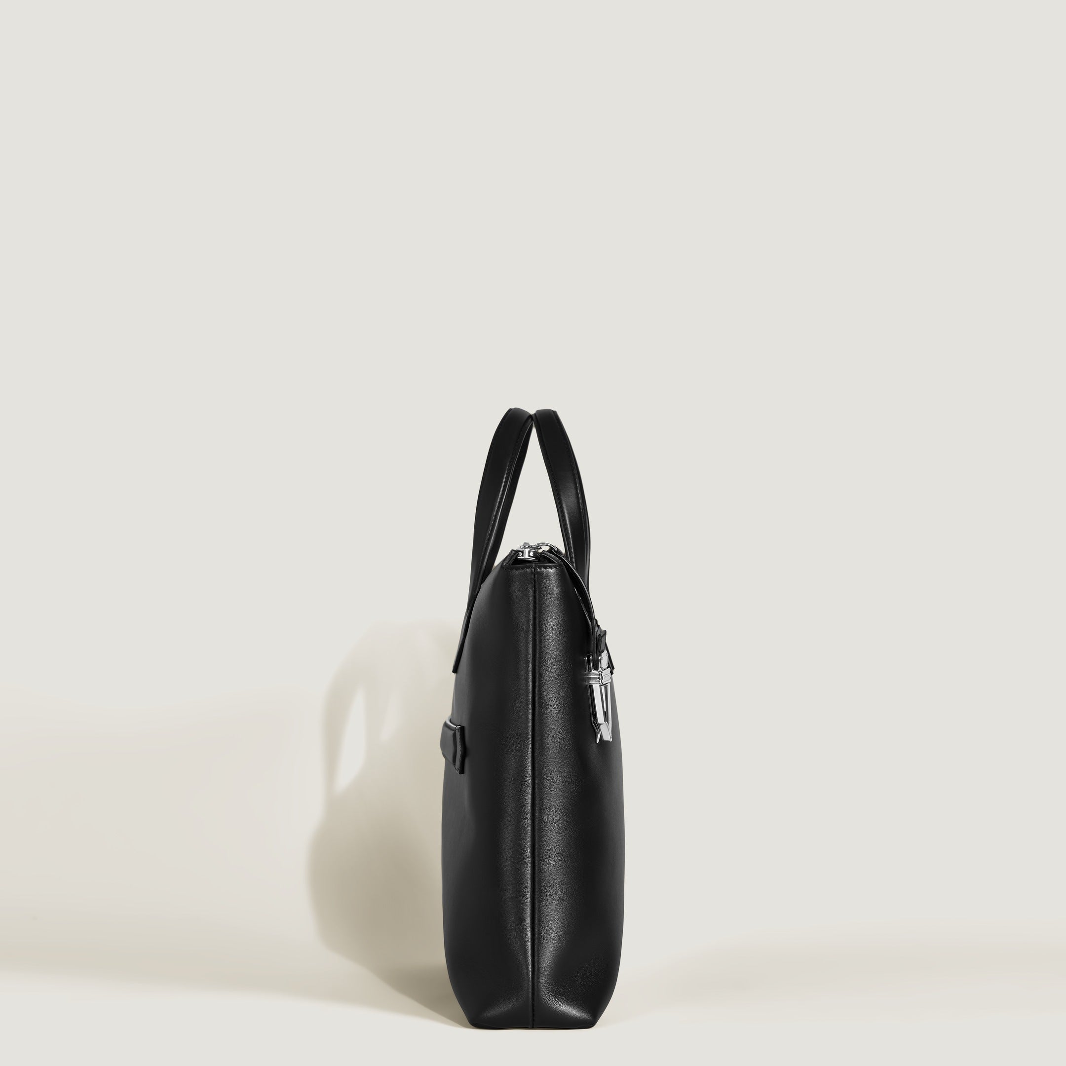 Soft Tote med Splittdetalj, Sort