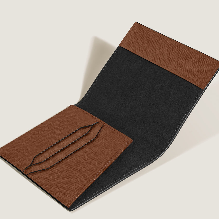 Passholder, Fauve