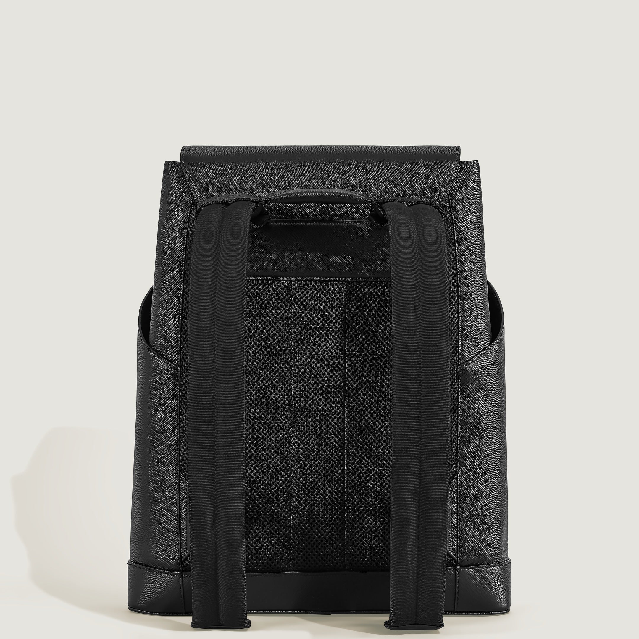 Medium Ryggsekk i Sartorial-skinn, Svart