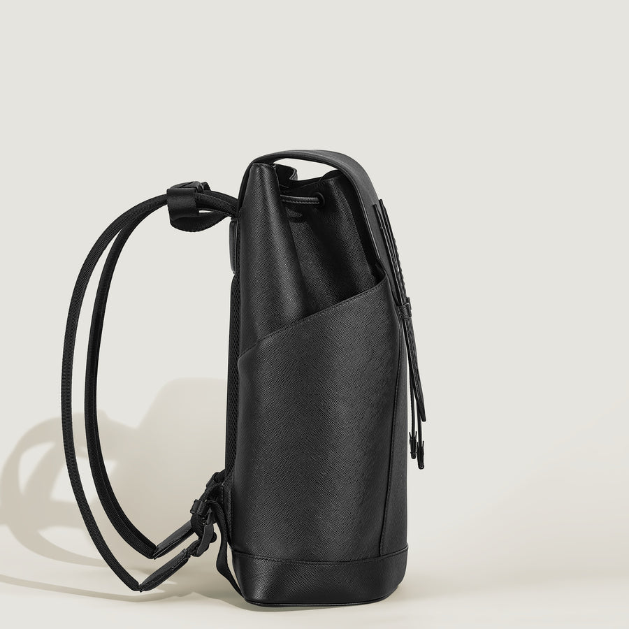 Medium Ryggsekk i Sartorial-skinn, Svart
